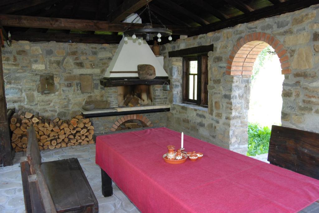 Къща Балканец Balkanets (Lovech) Zewnętrze zdjęcie
