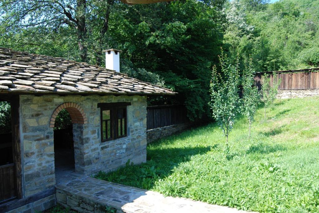 Къща Балканец Balkanets (Lovech) Zewnętrze zdjęcie