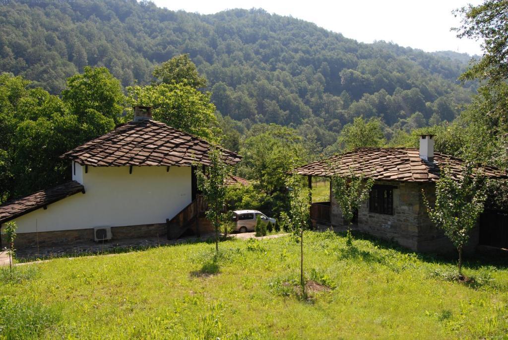 Къща Балканец Balkanets (Lovech) Zewnętrze zdjęcie
