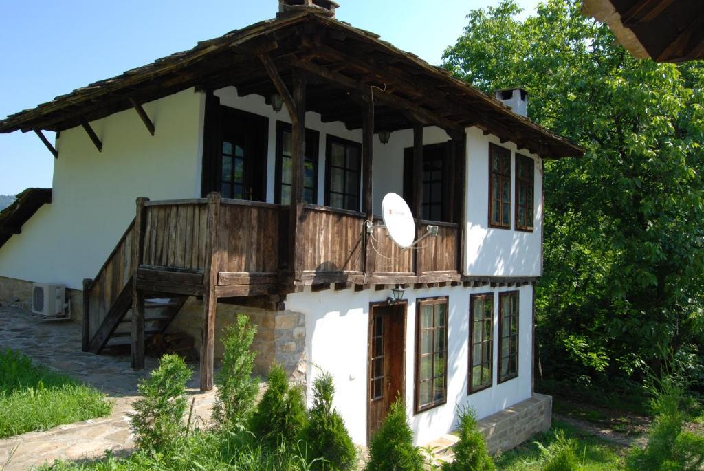 Къща Балканец Balkanets (Lovech) Zewnętrze zdjęcie
