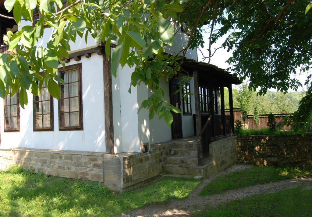 Къща Балканец Balkanets (Lovech) Zewnętrze zdjęcie